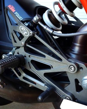 Evol Technology KTM RC 390 Rearsets