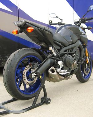 Graves Motorsports 14-16 Yamaha FZ-09 Fender Eliminator Kit