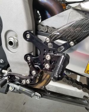 Attack Performance Aprilia RSV4 / Tuono 1100 Rearsets