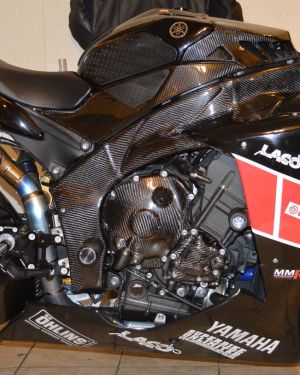 09-14 Yamaha YZF-R1 Lacomoto Carbon Fiber Frame Covers