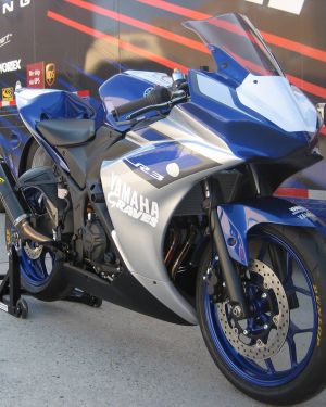 Graves Motorsports Yamaha YZF-R3 Full Exhaust System WORKS 2