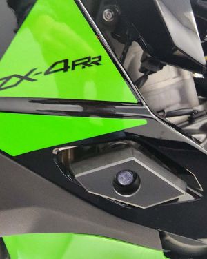 Graves Motorsports Diamond Frame Sliders – Kawasaki ZX4-RR (2023)