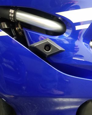 Graves Motorsports Diamond Frame Sliders – Yamaha R6 (2017 – 2023)