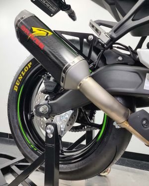 Graves Motorsports Cat-Back Carbon Slip-On – Kawasaki ZX-4RR (2023)