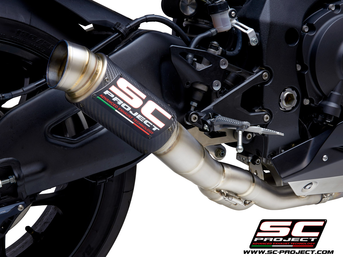 SC-Project GP70-R Titanium Cat-Eliminating Exhaust – Yamaha R1/R1M (2015 – 2023)