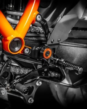 Gilles Tooling MUE2 Adjustable Rearsets | KTM 1290 Super Duke R (2020)