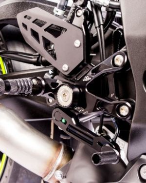 Gilles Tooling MUE2 Adjustable Aluminum Rearsets | Suzuki GSX-R 1000 / R (2017-2022)