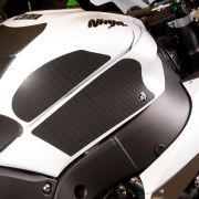 Eazi Grip EVO Tank Grips – Kawasaki ZX-10R (2016-2024) – CLEAR
