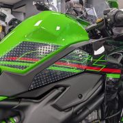 Eazi Grip EVO Tank Grips – CLEAR – Kawasaki Ninja ZX-4RR (2023-2024)